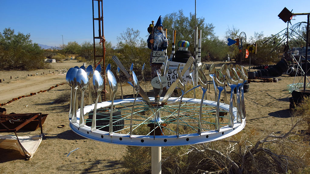 We sidled past Slab City - it pretty much met our expectations of "vagrants and derelicts hiding in the desert." Our next destination was East Jesus which exceeded our expectations - well worth the visit.