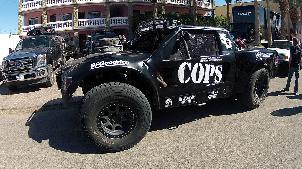 While in San Felipe, COPS Racing dominated the Red Lobster Hotel. DCIM100GOPRO
