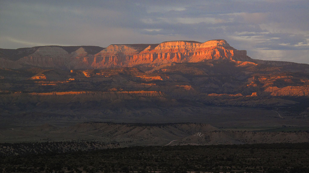 A sunset at Bryce. In the foreground is Tropic, UT, home of über pedestrian pizza. A sunset at Bryce. In the foreground is Tropic, UT, home of über pedestrian pizza.