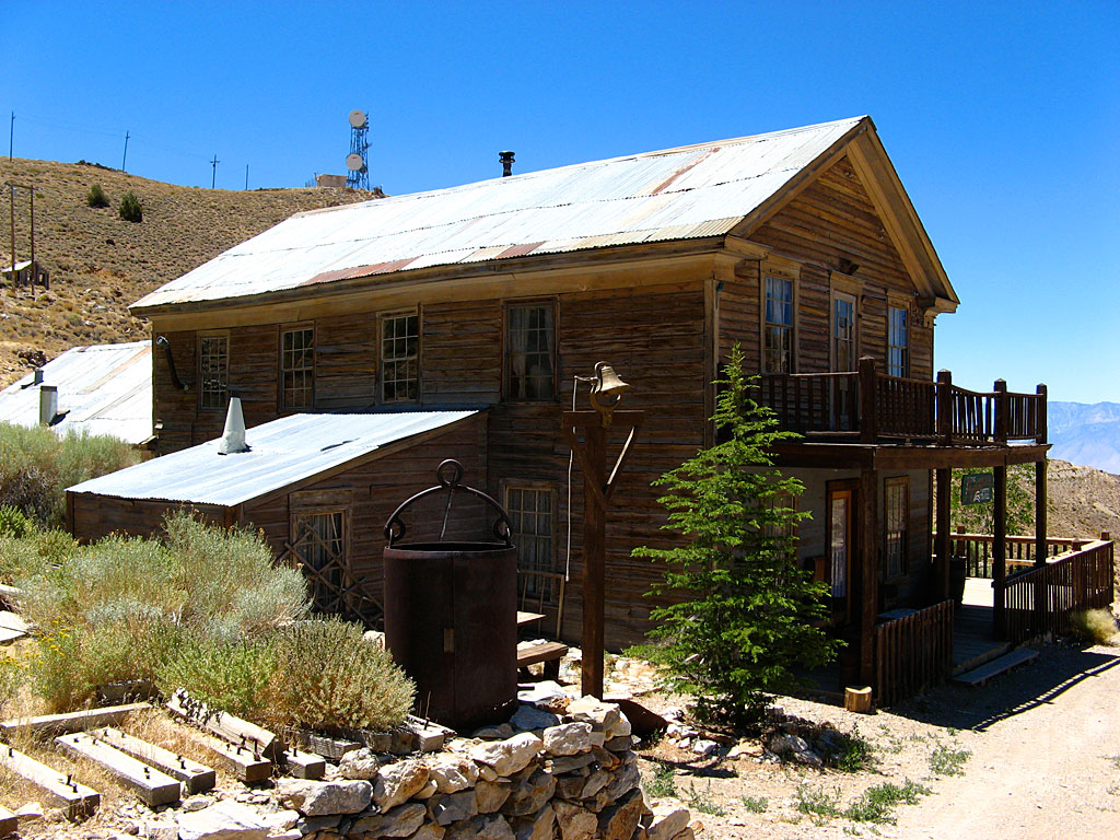 The American Hotel on the main street of Cerro Gordo (Fat Hill). The American Hotel on the main street of Cerro Gordo (Fat Hill).