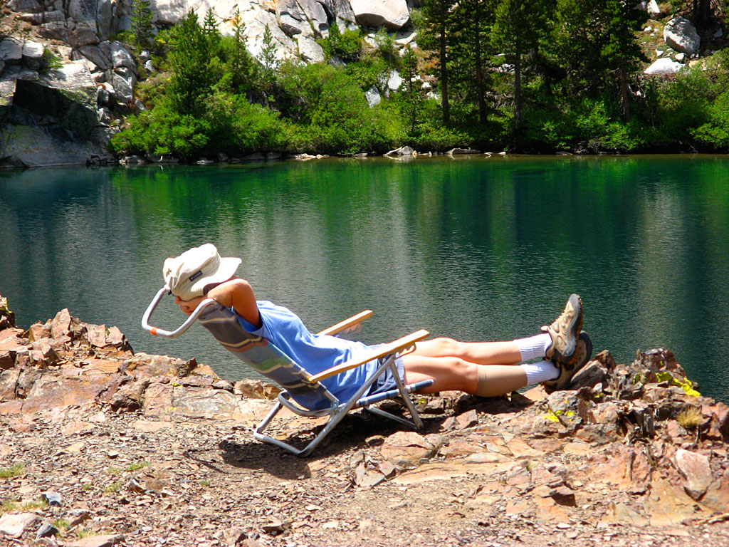 Relaxing at the upper Laurel Lake. Relaxing at the upper Laurel Lake.