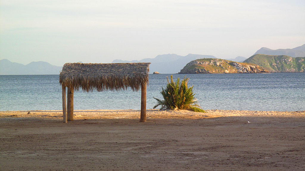 A palapa at Playa Santispac. A palapa at Playa Santispac.