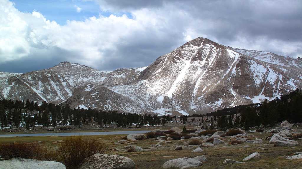 Cirque Peak and Cottonwood Lake - this would be our turn-around point, 7.5 miles from the car.