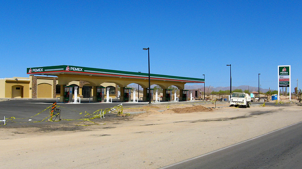 On our way into San Felipe, we noticed a new Pemex station being built at Highway 5 and Zoo Road - more gas options in town are always good.