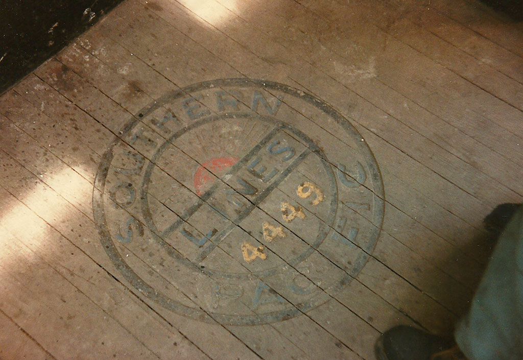 The floor of the 4449 was embossed with the SP "Drumhead" logo.