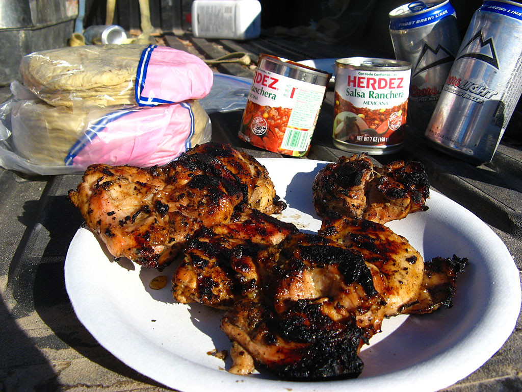 Super-good chicken and fresh tortillas covered with a fine layer of race dust - it doesn't get any better.