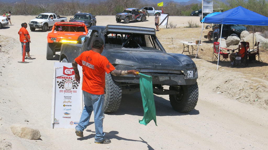 John restarts the last Special Section toward the checkers in Cabo -- a mechanical problem is only miles ahead ...