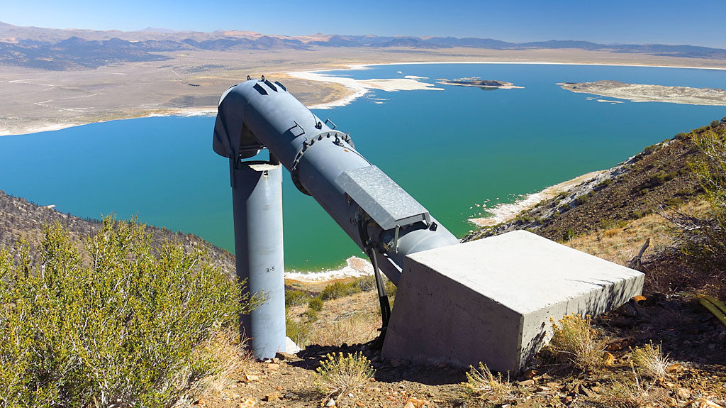 Leaving the mine, we bumped into Caltrans' "Lee Vining Avalanche Control System" with a pretty amazing view of Mono Lake in the background.