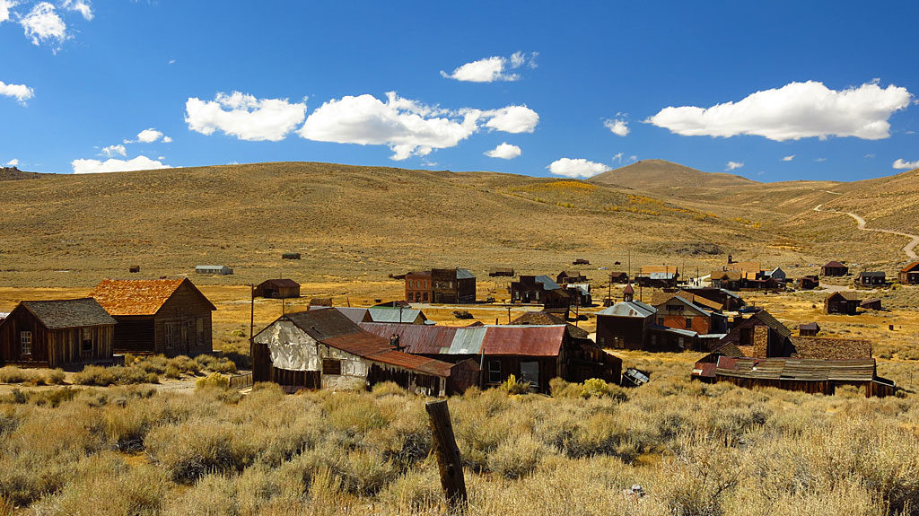 Bodie has around 110 buildings remaining from a boom of 2,000 buildings in the late 1880s. On June 23, 1932, the second of two major fires destroyed more of the town, leaving what remains today.