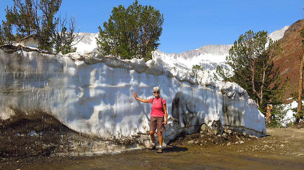 Non-plowed snow at the side of the road at Saddlebag Lake.